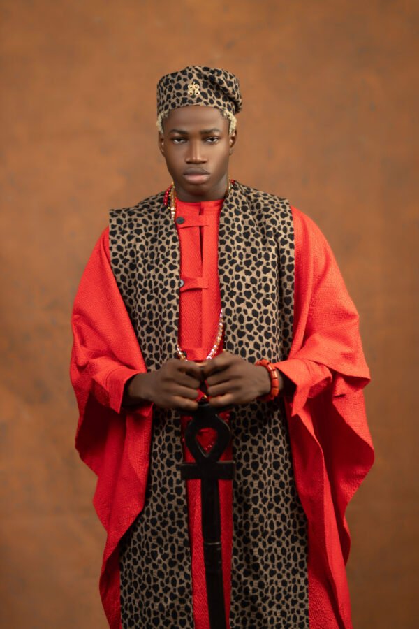 Red Strap Agbada With Sash - Image 2
