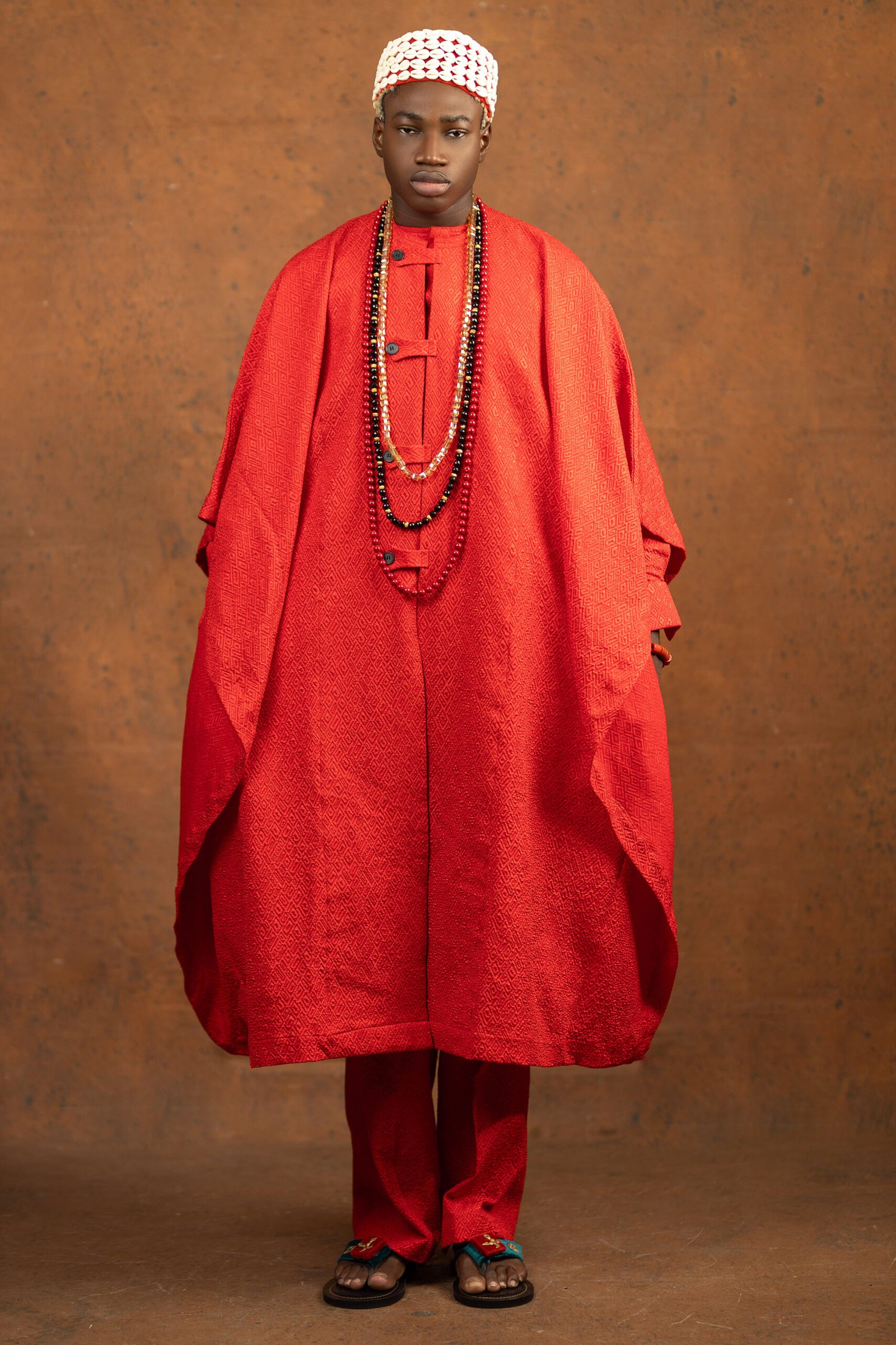 Red strap Agada