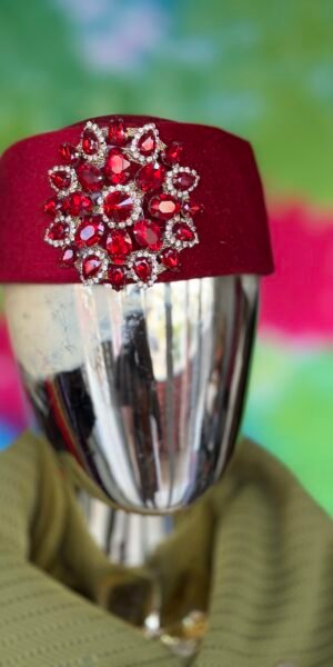 Red Crown Velvet Hat